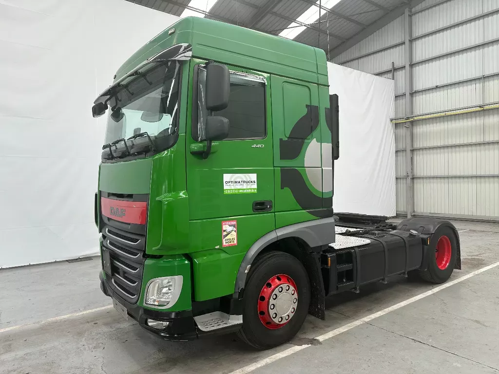 DAF XF 106.440 SPACECAB /ADR /INTARDER/STANDAIRCO