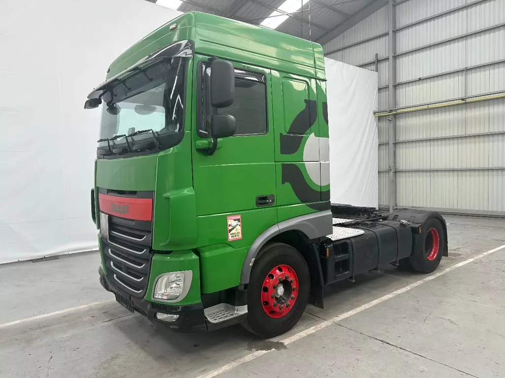 DAF XF 106.440 Spacecab /ADR /INTARDER